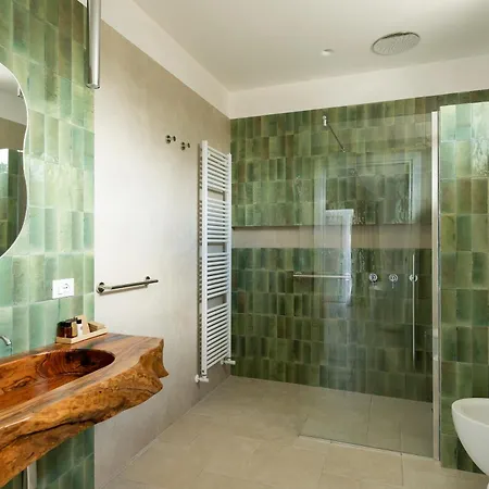 Borgo Tufaia Farm stay