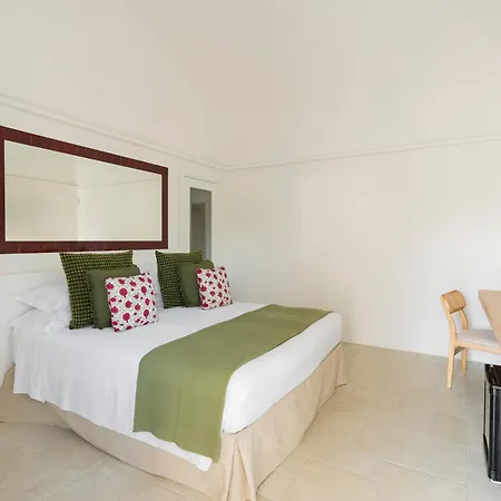 Borgo Tufaia Farm stay