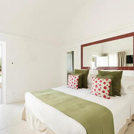 Borgo Tufaia Farm stay *