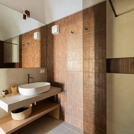 Borgo Tufaia Farm stay *